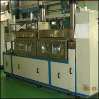 > </div>
<div class=